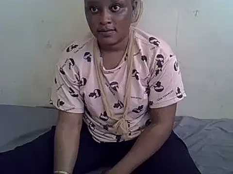 Crystal  Gee online show from 01.18.25