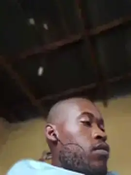 Snapshot of Gold_Digger86 chatting on 02.20.26 Gold Digger86 online show from 02.20.26