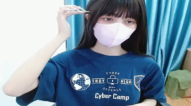 Snapshot of Cici_babier chatting on 12.15.24 Cici babier online show from 12.15.24