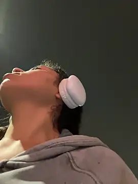 Nathcurly  online show from 03.12.25