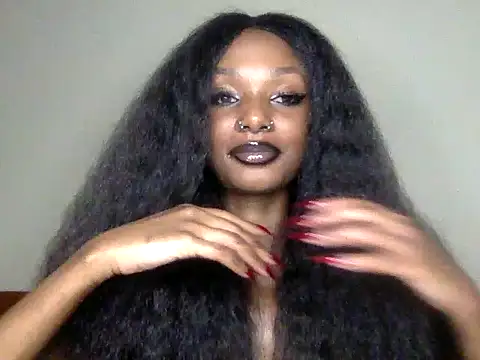Snapshot of mavelous_mia chatting on 06.22.26 mavelous mia online show from 06.22.26