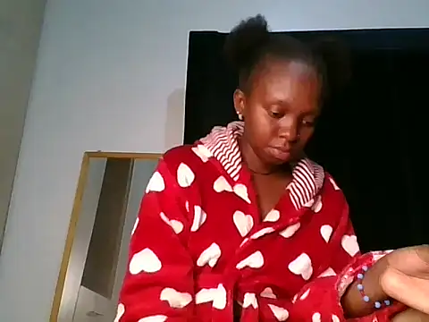 Snapshot of Sexy_barb2 chatting on 01.21.25 Sexy barb2 online show from 01.21.25