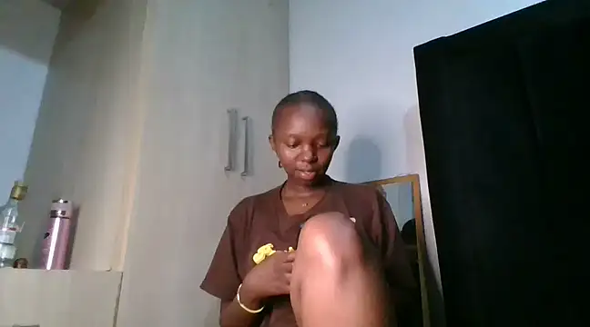 Snapshot of Sexy_barb2 chatting on 02.06.25 Sexy barb2 online show from 02.06.25