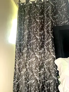 Snapshot of Sexy_barb2 chatting on 11.07.25 Sexy barb2 online show from 11.07.25