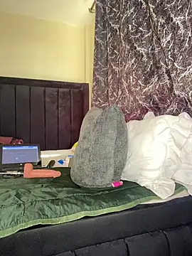 Snapshot of Sexy_barb2 chatting on 02.10.26 Sexy barb2 online show from 02.10.26