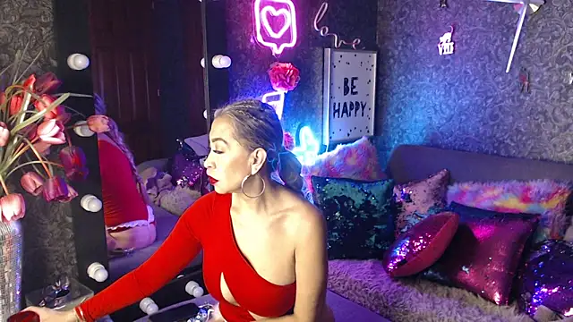 EvelinaGrey online show from 12.14.24