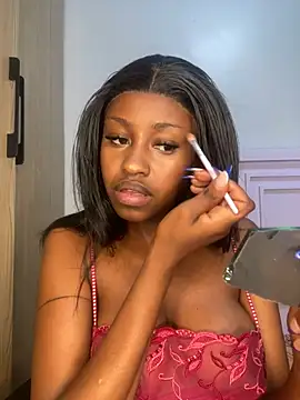 Snapshot of hot_daily chatting on 02.07.25 hot daily online show from 02.07.25