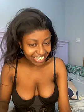 Snapshot of hot_daily chatting on 02.25.25 hot daily online show from 02.25.25