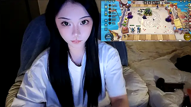 Snapshot of Jennie-007 chatting on 11.19.25 Jennie-007 online show from 11.19.25