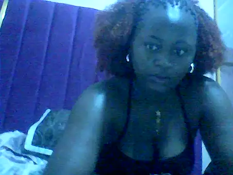 Snapshot of slender-qwene chatting on 11.01.25 slender-qwene online show from 11.01.25