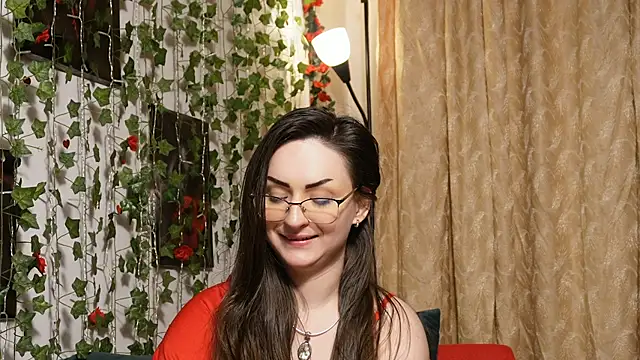 Snapshot of NaughtYHomemadE chatting on 02.09.26 NaughtYHomemadE online show from 02.09.26