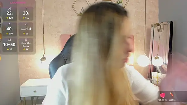 Snapshot of magic_fernanda chatting on 10.08.25 magic fernanda online show from 10.08.25