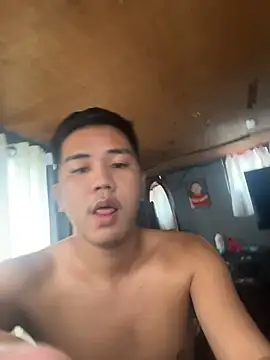 xgregor07 online show from 10.31.25