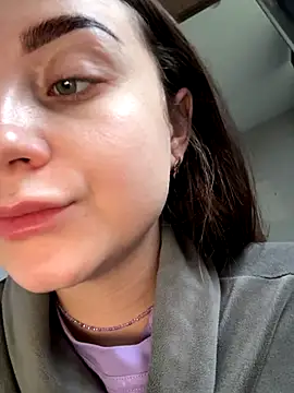 Snapshot of ellie_ssexy chatting on 10.24.25 ellie ssexy online show from 10.24.25