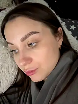 Snapshot of ellie_ssexy chatting on 11.04.25 ellie ssexy online show from 11.04.25