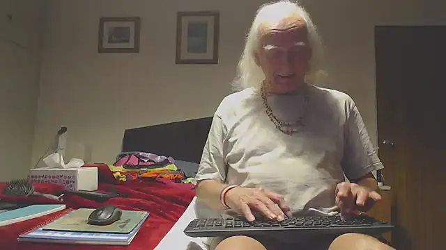 WaverlyKernow online show from 12.21.25