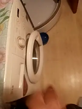 Snapshot of vlas-82 chatting on 12.29.24 vlas-82 online show from 12.29.24