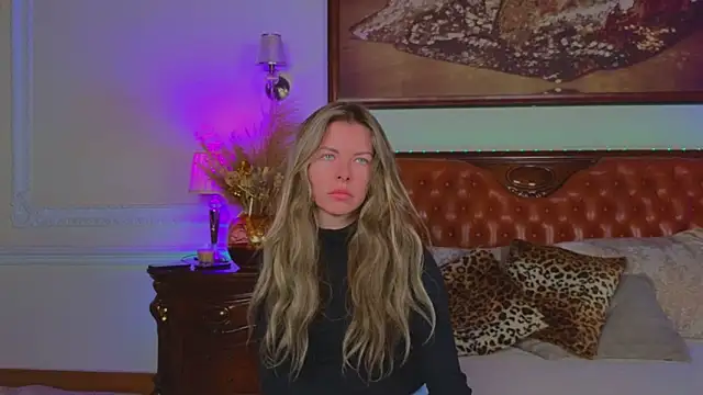 Real Tini online show from 11.15.25