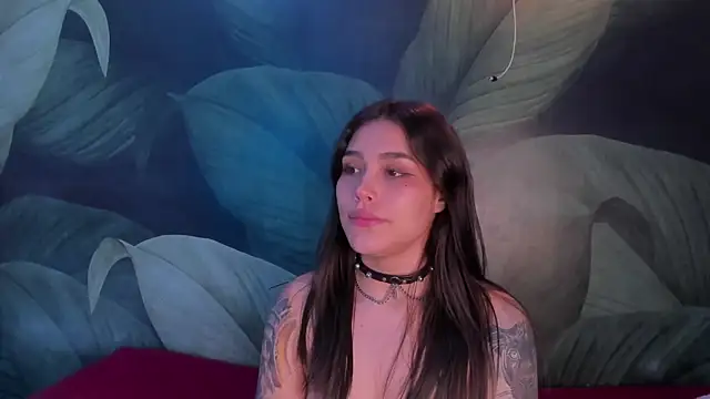 Snapshot of sweett_dirty chatting on 01.10.25 sweett dirty online show from 01.10.25