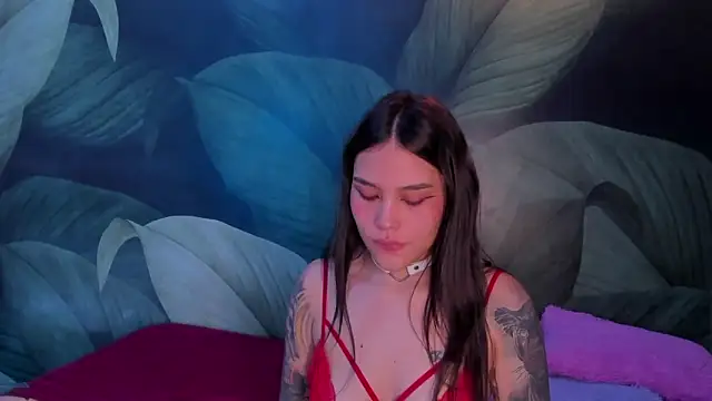 Snapshot of sweett_dirty chatting on 01.26.25 sweett dirty online show from 01.26.25