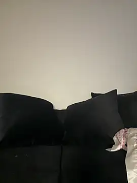 Lickplayofficial online show from 04.15.26