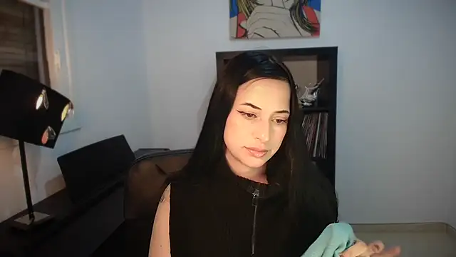 Snapshot of Windy_butterfly chatting on 10.02.25 Windy butterfly online show from 10.02.25