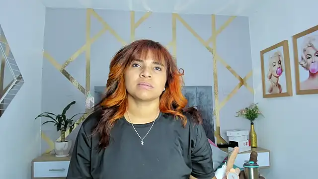 angelina castroo online show from 01.18.25