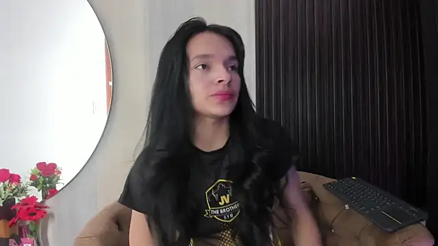  shantal smith online show from 04.07.26