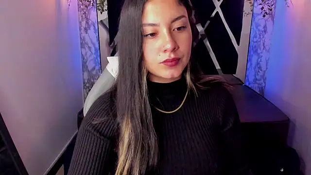Lia 14  online show from 01.17.25
