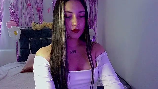 Snapshot of Lia_14_ chatting on 10.08.25 Lia 14 online show from 10.08.25