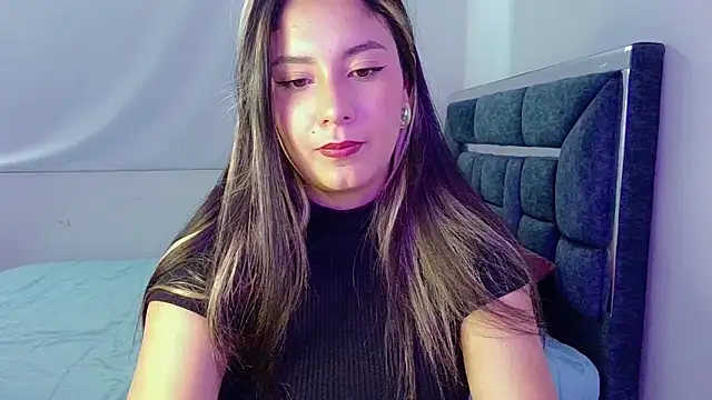 Snapshot of Lia_14_ chatting on 10.23.25 Lia 14 online show from 10.23.25