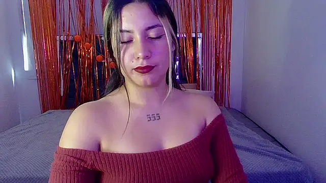 Snapshot of Lia_14_ chatting on 11.12.25 Lia 14 online show from 11.12.25