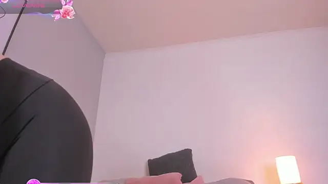 Snapshot of MELISSA_ALVAREZ chatting on 01.08.25 MELISSA ALVAREZ online show from 01.08.25