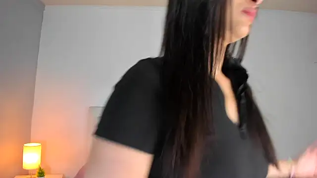 Snapshot of MELISSA_ALVAREZ chatting on 10.27.25 MELISSA ALVAREZ online show from 10.27.25