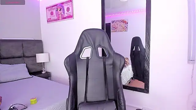 Megan Miles02 online show from 12.13.25