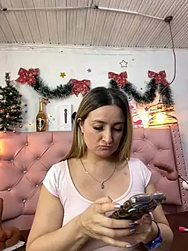 antonella87 online show from 12.24.24