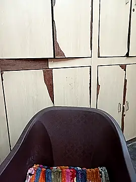 reemacouple007 online show from 10.18.25