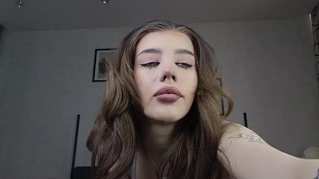 dolly ll online show from 03.22.25