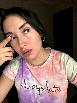 Roxana Bell online show from 10.23.25