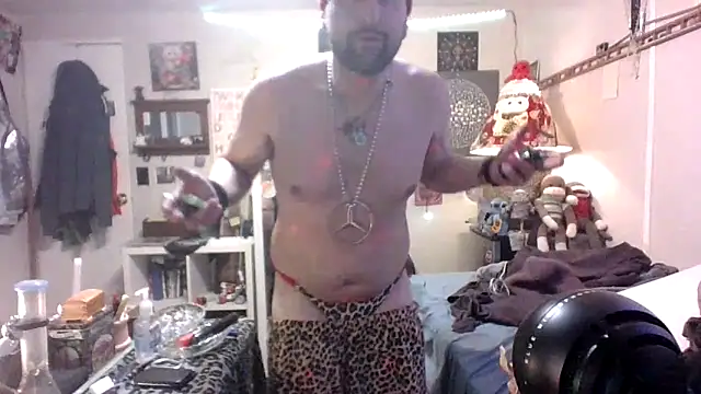 BobbyQ29 online show from 12.15.25