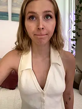 LunaRase online show from 10.07.25