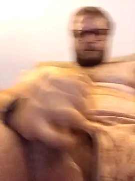 Snapshot of dazel4camcum chatting on 10.31.25 dazel4camcum online show from 10.31.25