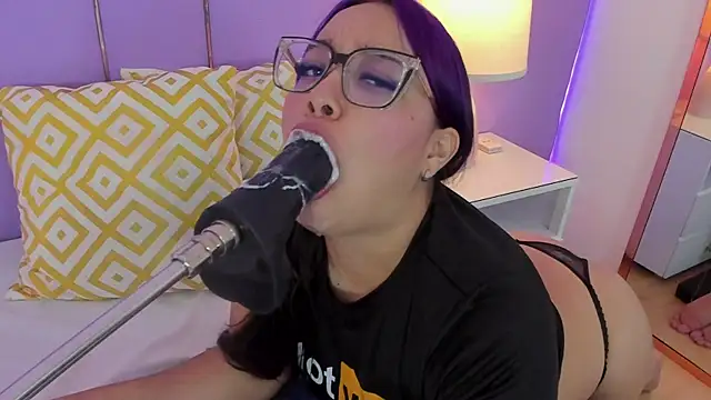 SophyRuiz  online show from 03.28.26