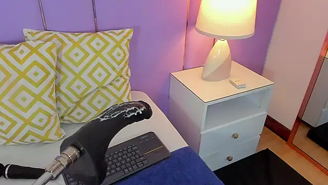 SophyRuiz  online show from 04.08.26