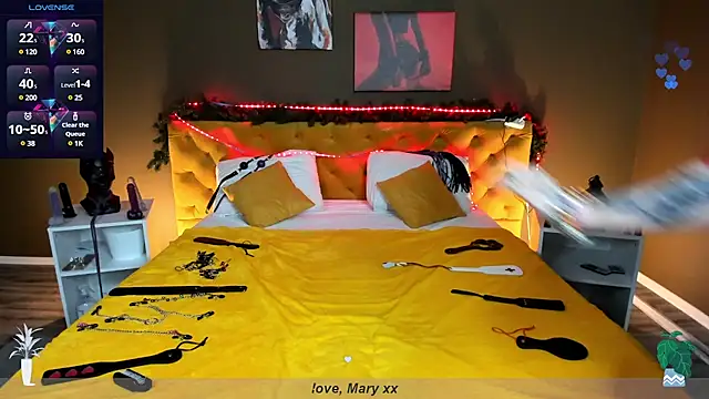Mary Xextra online show from 12.10.24