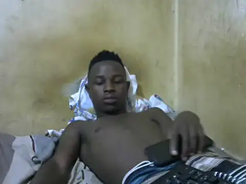 Snapshot of swthairydic chatting on 01.31.25 swthairydic online show from 01.31.25