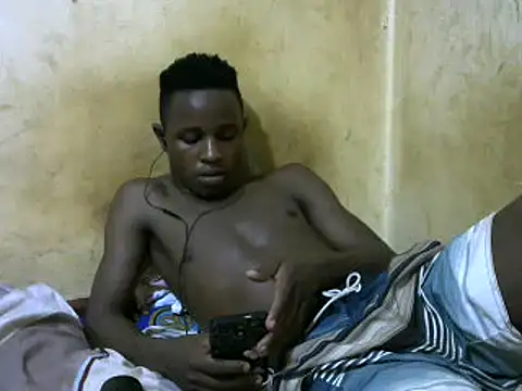 Snapshot of swthairydic chatting on 02.20.25 swthairydic online show from 02.20.25