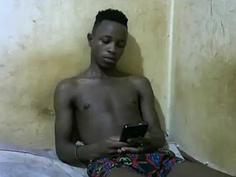 Snapshot of swthairydic chatting on 03.22.25 swthairydic online show from 03.22.25