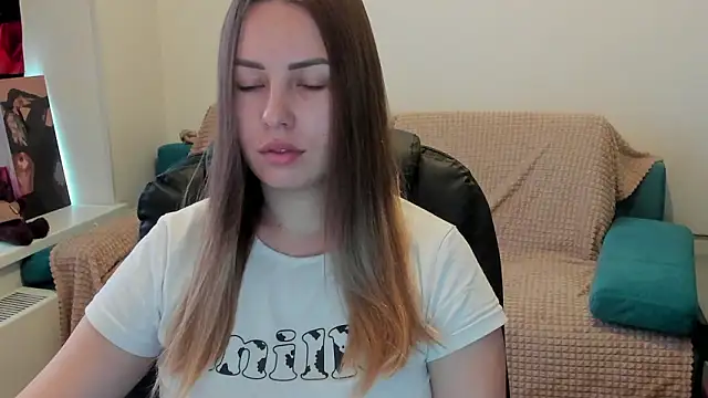 Snapshot of Mia_shy1 chatting on 02.04.26 Mia shy1 online show from 02.04.26