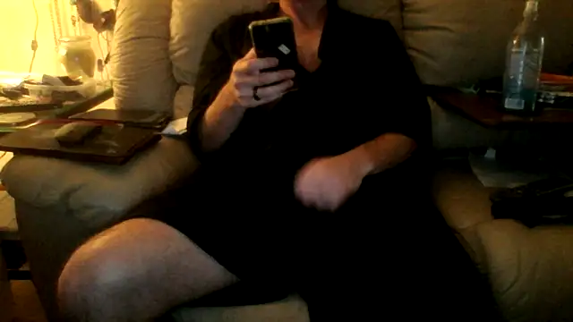 Snapshot of Billythekidd1978 chatting on 10.31.25 Billythekidd1978 online show from 10.31.25